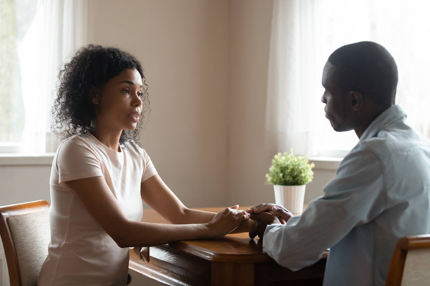 How Should I Tell Someone I’m Dating That I Have Cancer?