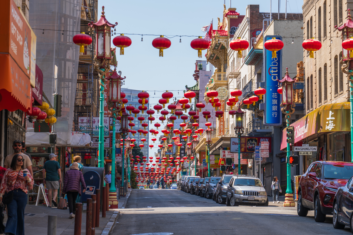 How Is Living in an Ethnic Neighborhood Linked to Cancer Outcomes?